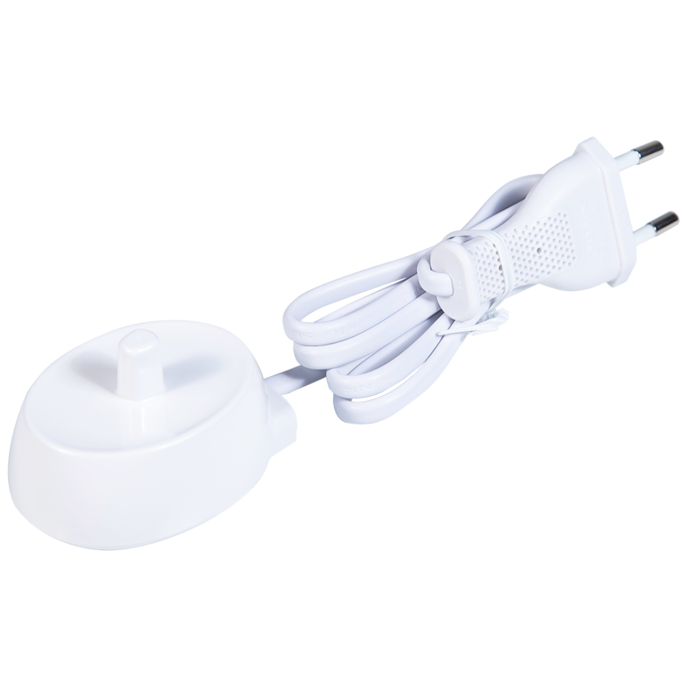 Hình ảnh Bàn chải đánh răng điện Oral-B Pro 500 Crossaction loại bỏ các mảng bám và vết ố trên răng